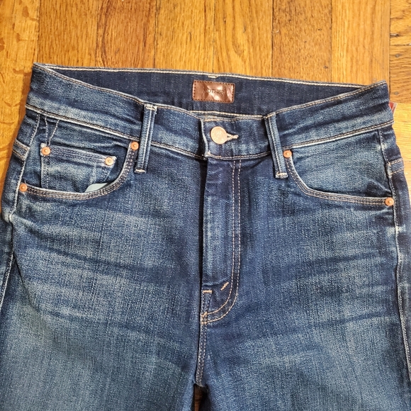 MOTHER The Weekender Fray Flare Jeans | Blue Wash | Size 25 | - Picture 3 of 9